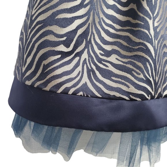 Jessica McClintock Sz 4 Dress Mini Zebra Stripe Fitted Strapless Navy Satin Trim - Picture 12 of 13